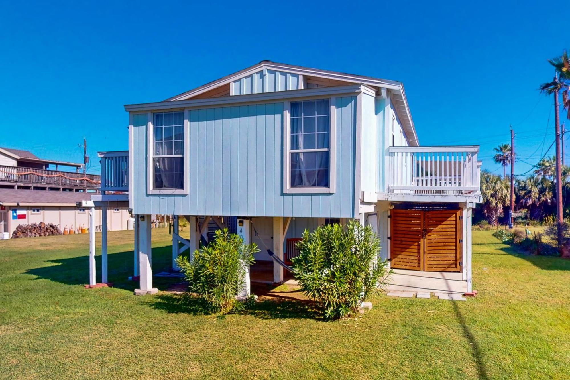 Surfside House