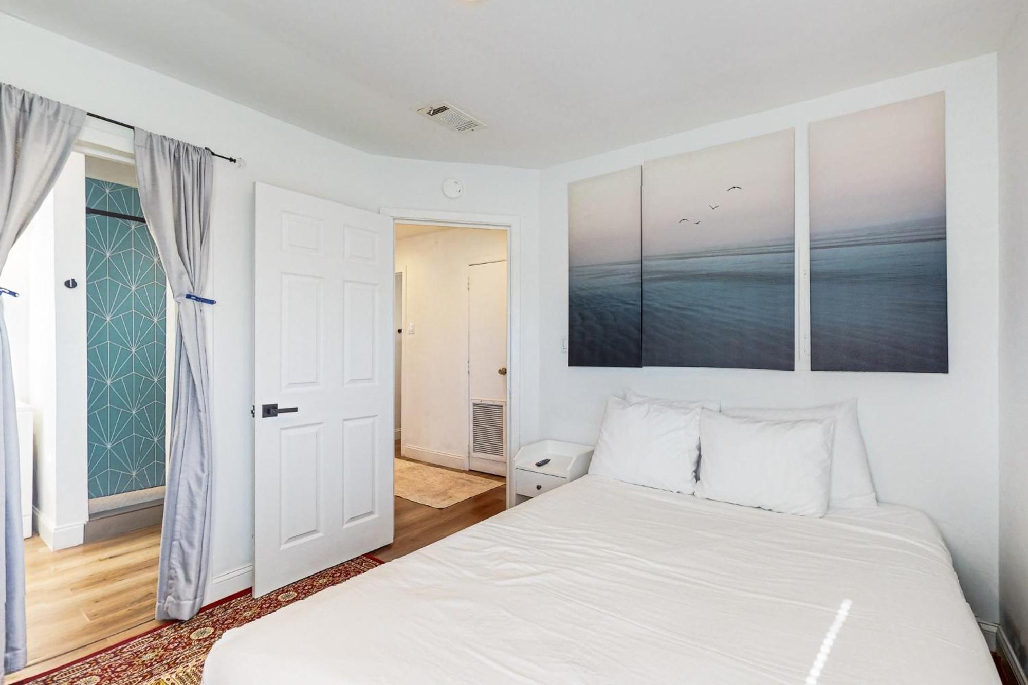 Holiday home Surfside House
