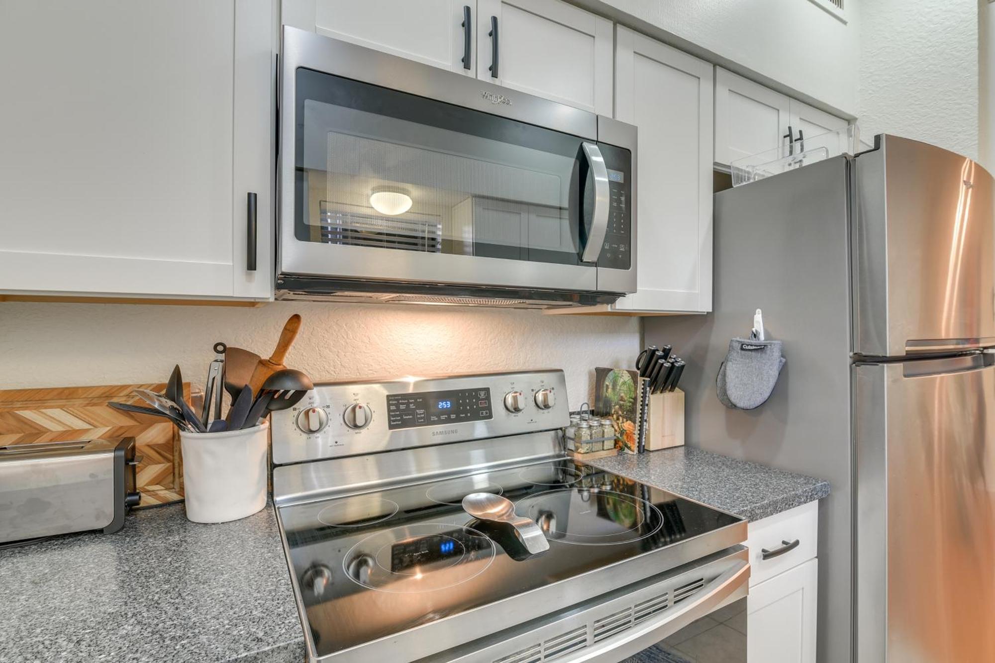 Apartment 1 Mi To Shore With Pool Access In *