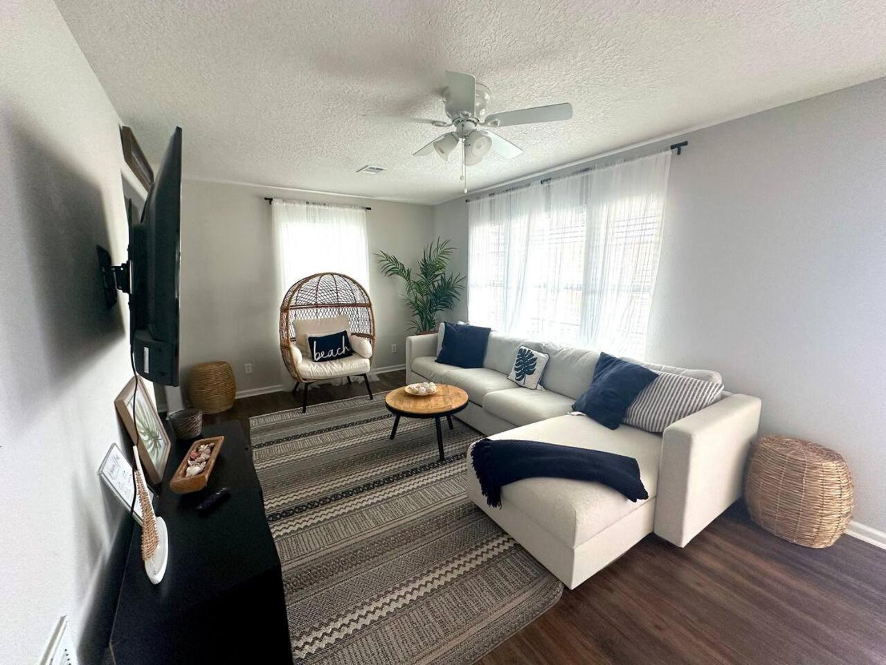 Holiday home Cozy 2br With King Bed 3 Min To Galveston