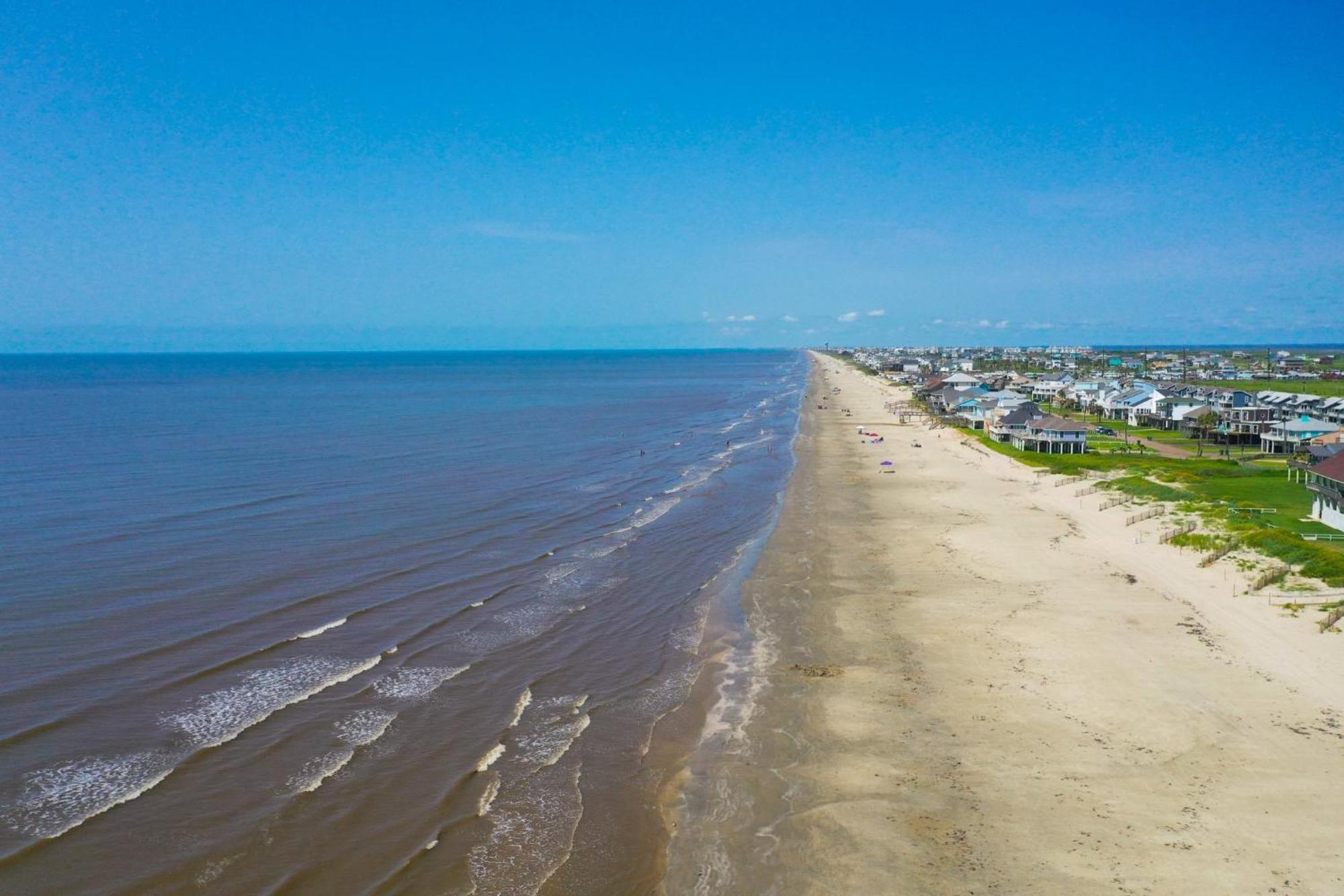 Original Margaritaville Beachfront Paradise Found. Holiday home Galveston