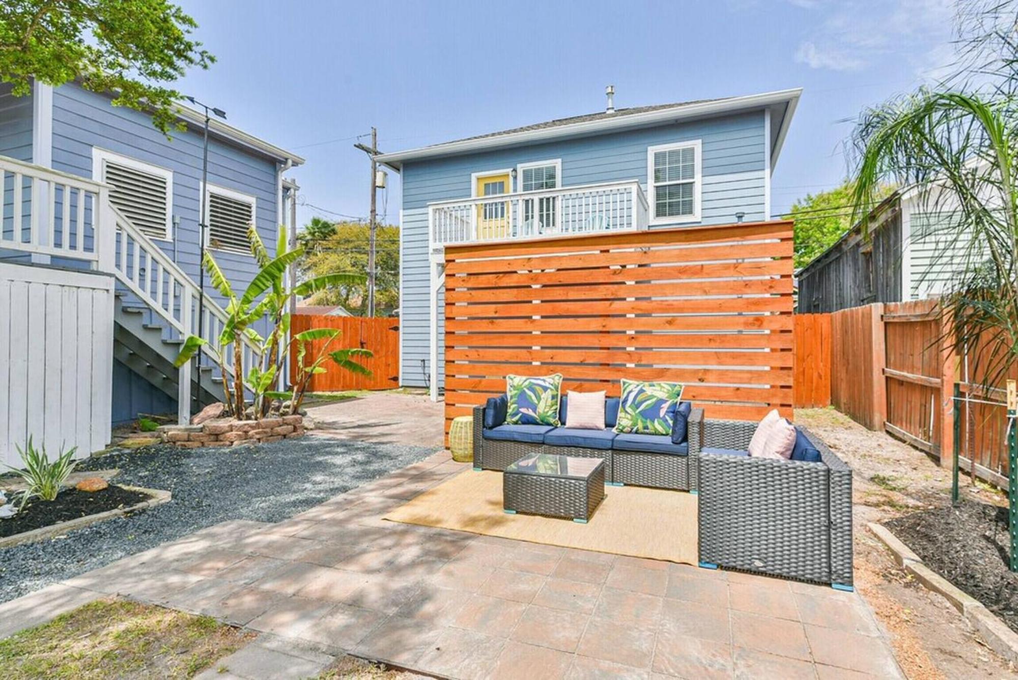Holiday home 4 Blocks Fr Beach, Location, Pet Friendly! Galveston