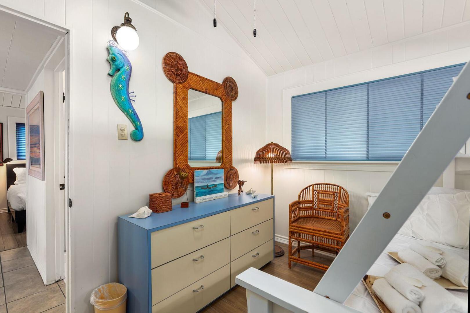 Sea Isle Sailfish Canal Front In Popular Sea Isle Pet Friendly Galveston