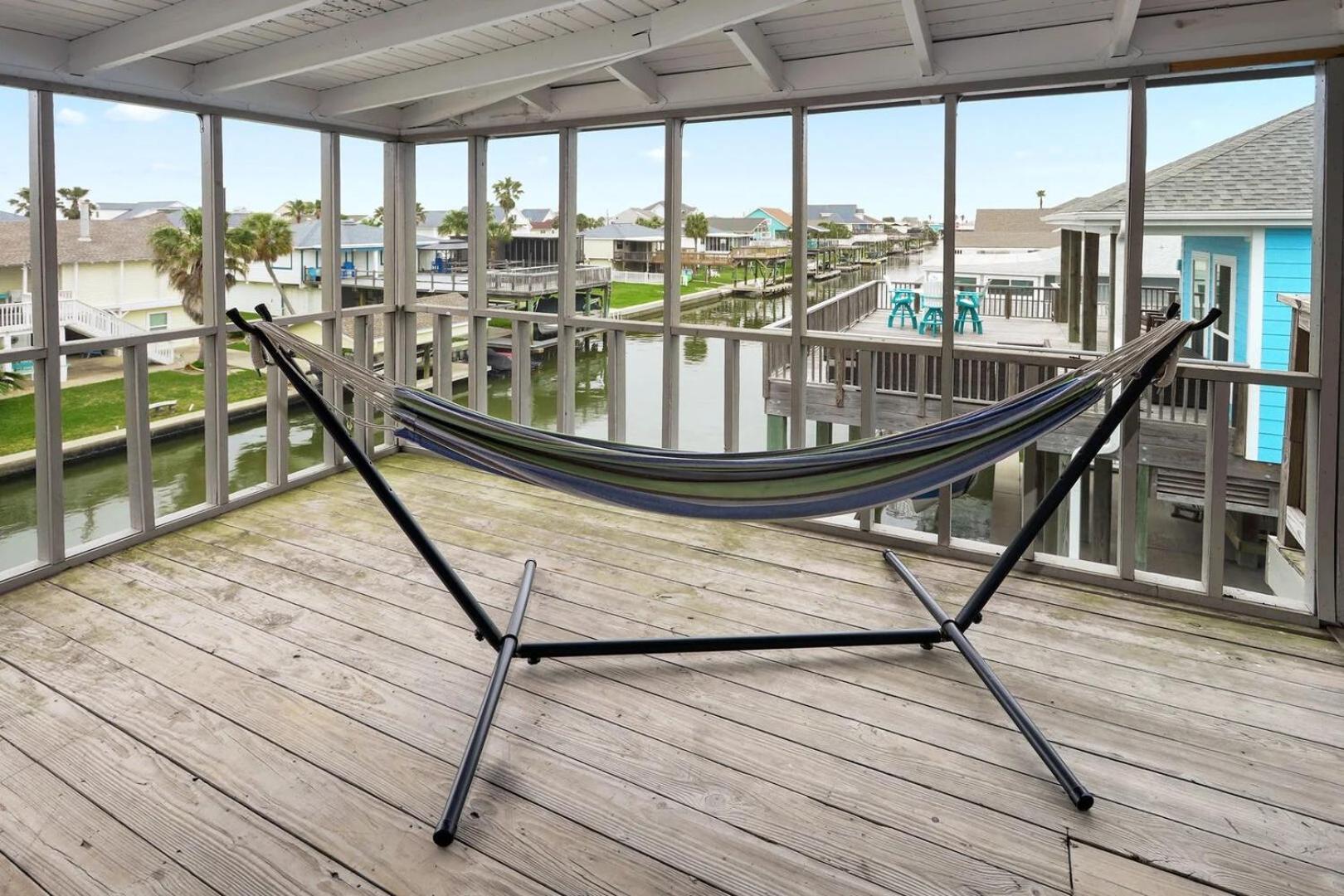Sea Isle Sailfish Canal Front In Popular Sea Isle Pet Friendly