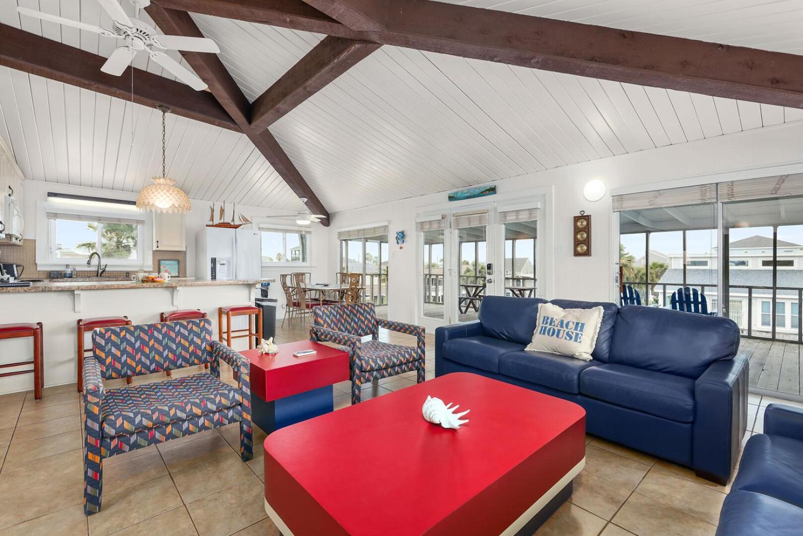 Sea Isle Sailfish Canal Front In Popular Sea Isle Pet Friendly Holiday home