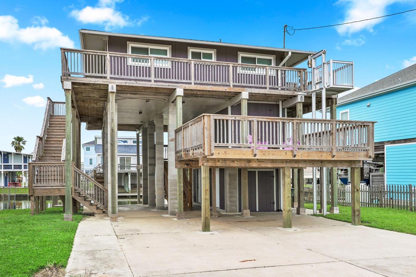 Sea Isle Sailfish Canal Front In Popular Sea Isle Pet Friendly *