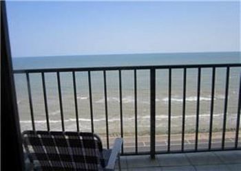 By The Sea Condos By Thc 3*