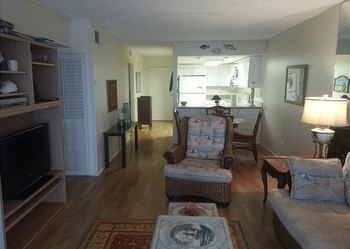 By The Sea Condos By Thc Hotel 3*