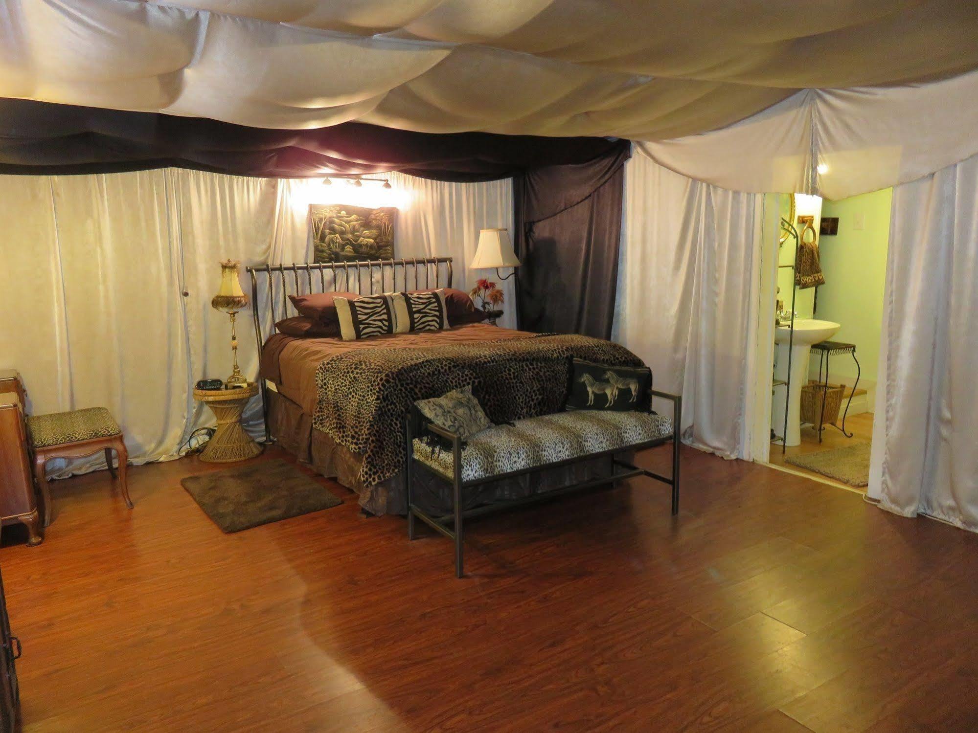 Bed & Breakfast Avenue O Bed And Breakfast 3*