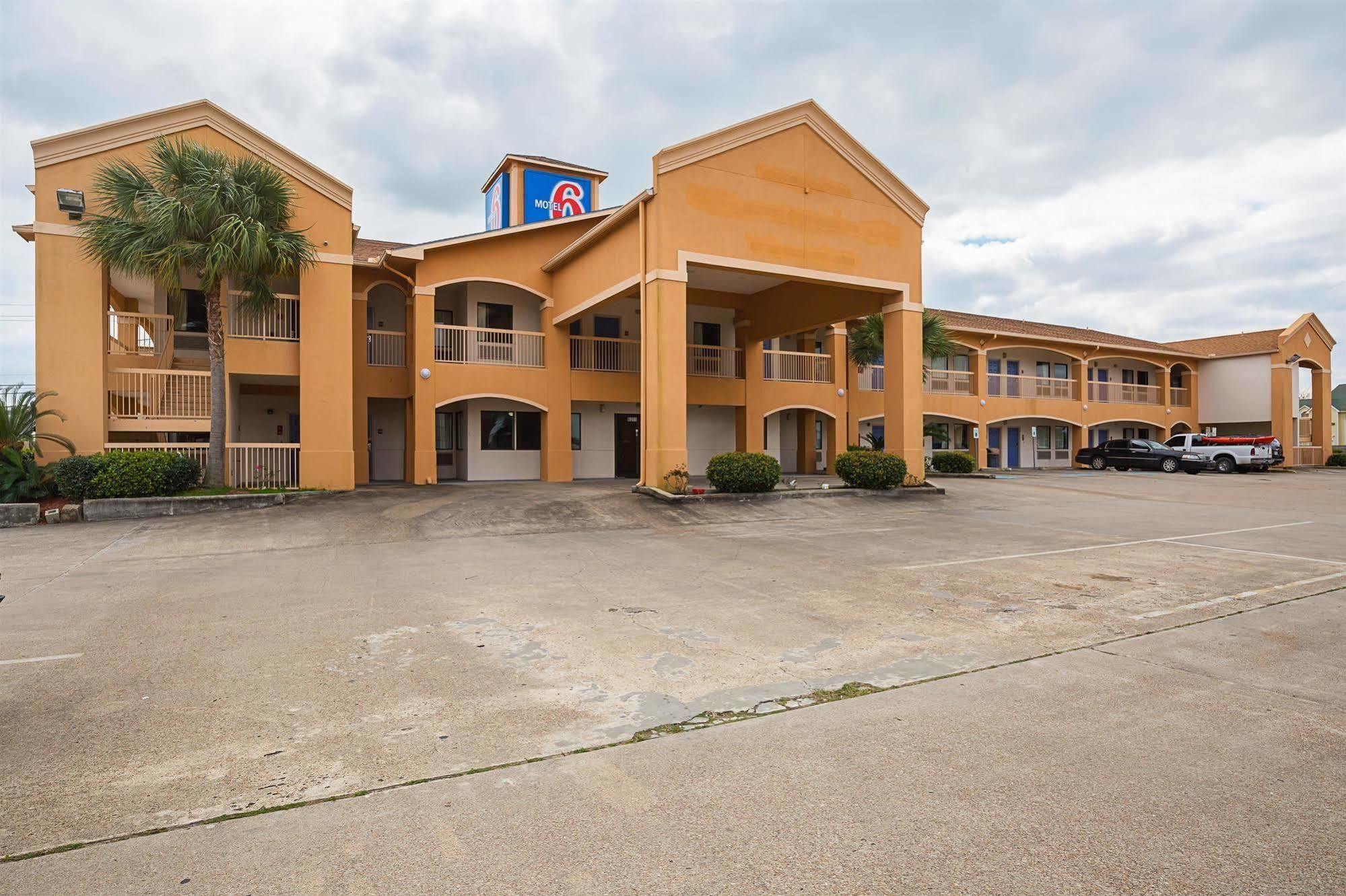 Hotel Island By Oyo Beach, Tx 2*